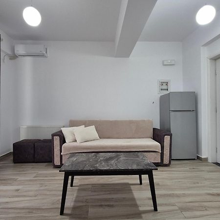 Flore Rooms Sarande Ngoại thất bức ảnh
